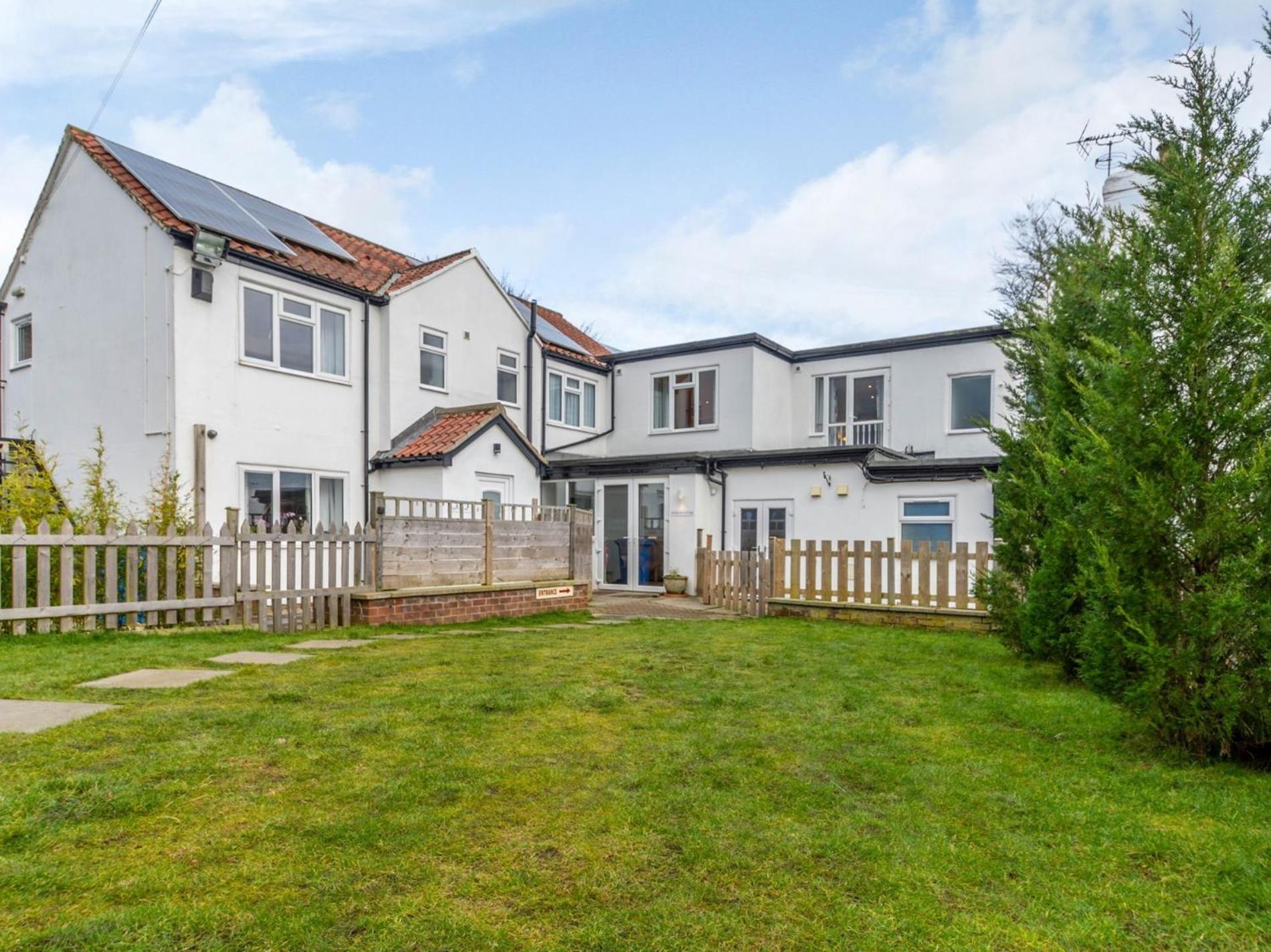 4 Bed In Langtoft 81235 Villa Weaverthorpe Exterior photo